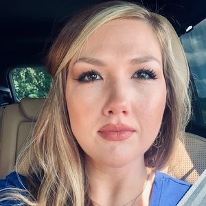 Meet your Posher, Tiffany